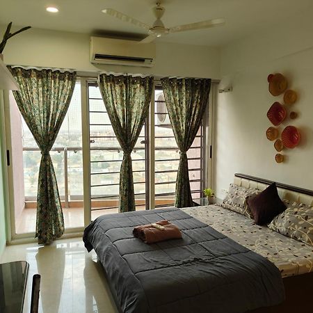 印多尔Staeg Skyline View 3Bhk - 1404公寓 外观 照片