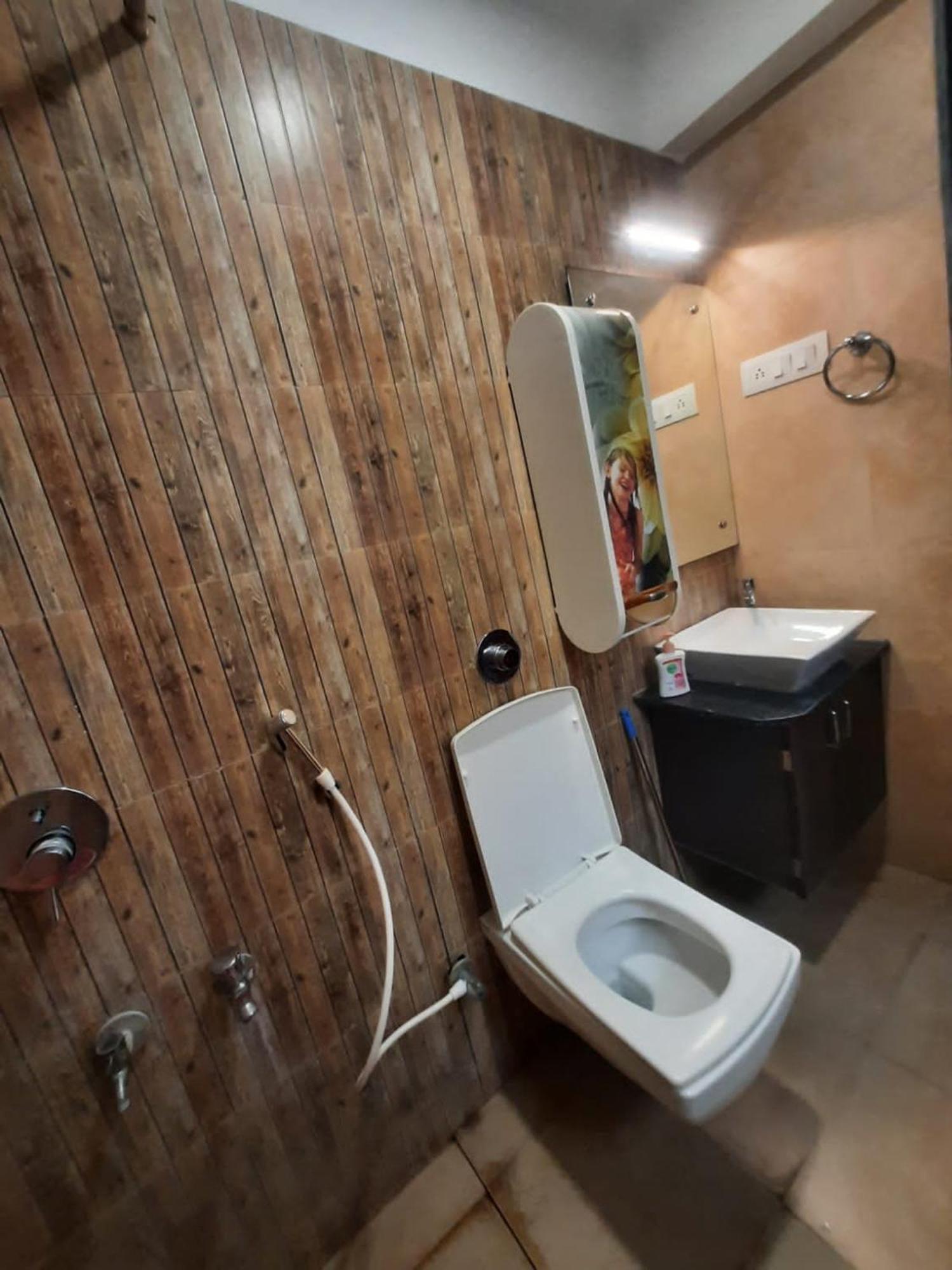 印多尔Staeg Skyline View 3Bhk - 1404公寓 外观 照片