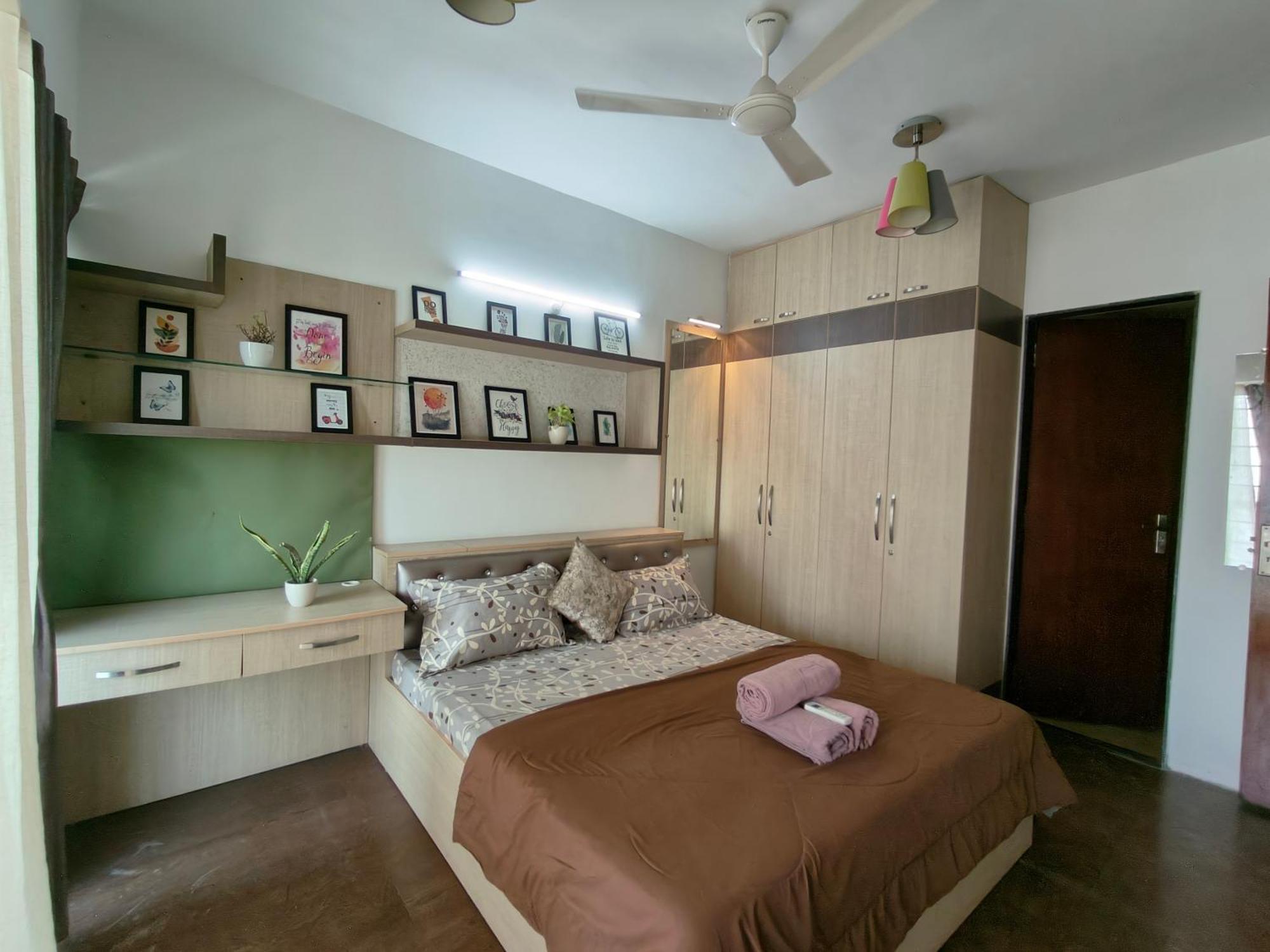 印多尔Staeg Skyline View 3Bhk - 1404公寓 外观 照片